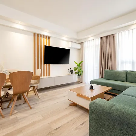 Luma Coast - Modern In - Walk To The Sea Apartament *