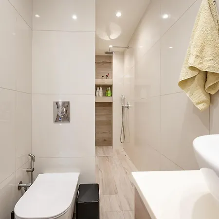 Luma Coast - Modern In - Walk To The Sea Appartement Kos-stad