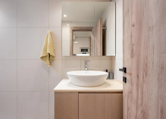 Luma Coast - Modern In - Walk To The Sea Appartamento Città di Kos